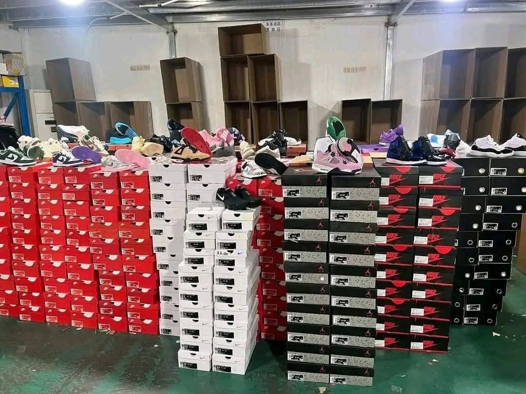 Nike & Jordan Sneakers - Image 5